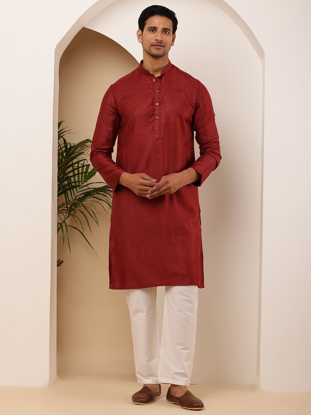 Color_Maroon