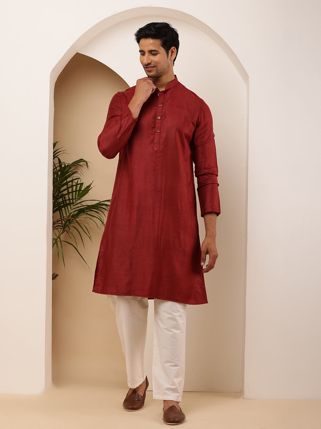 Color_Maroon