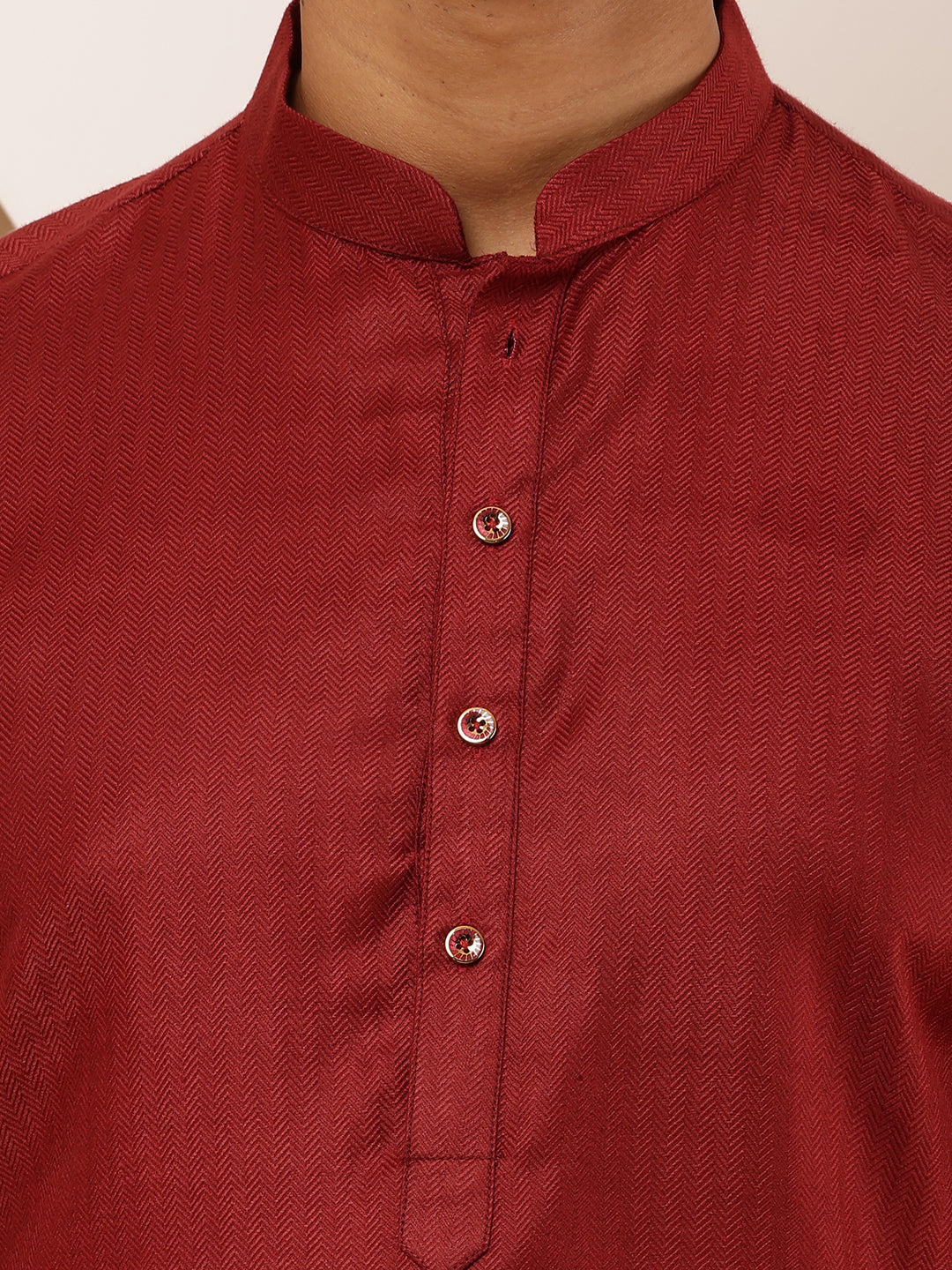Color_Maroon