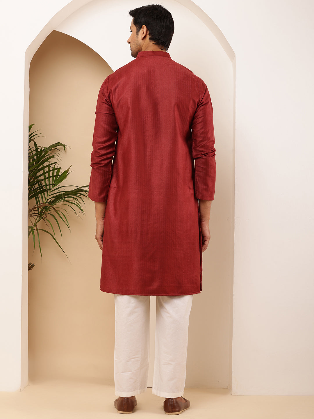 Color_Maroon
