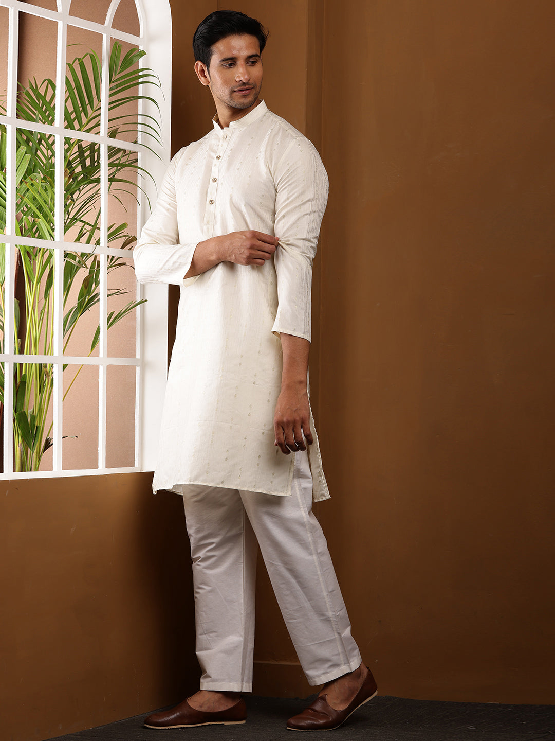 Color_Off White