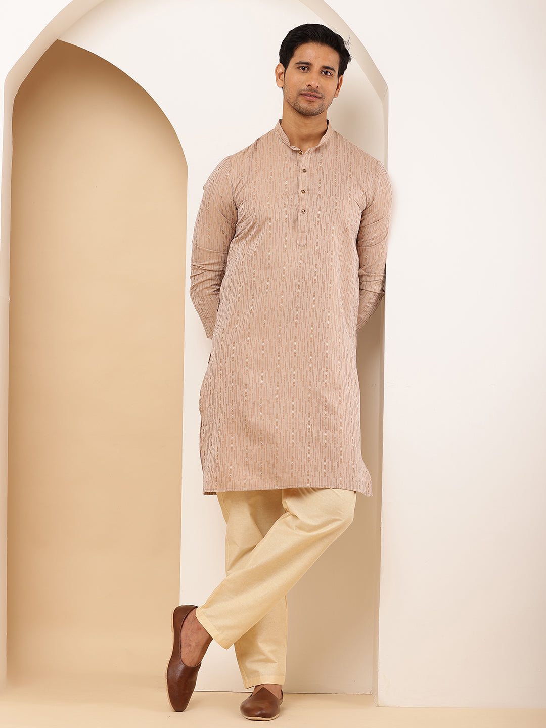 Color_Beige