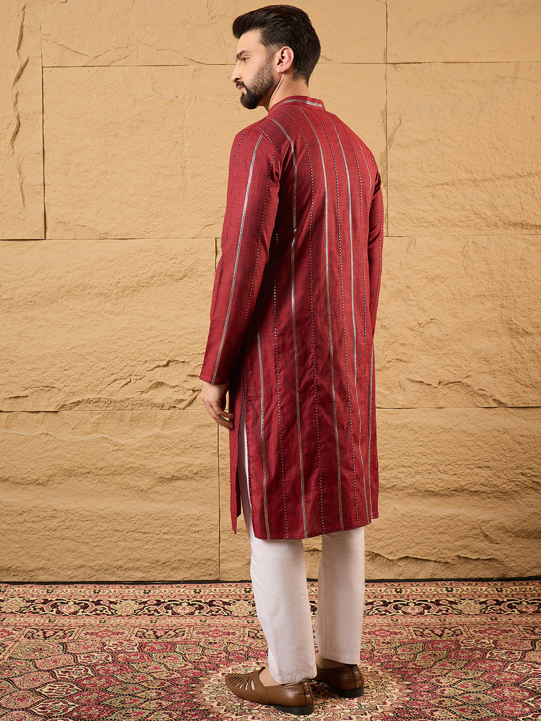 Color_Maroon