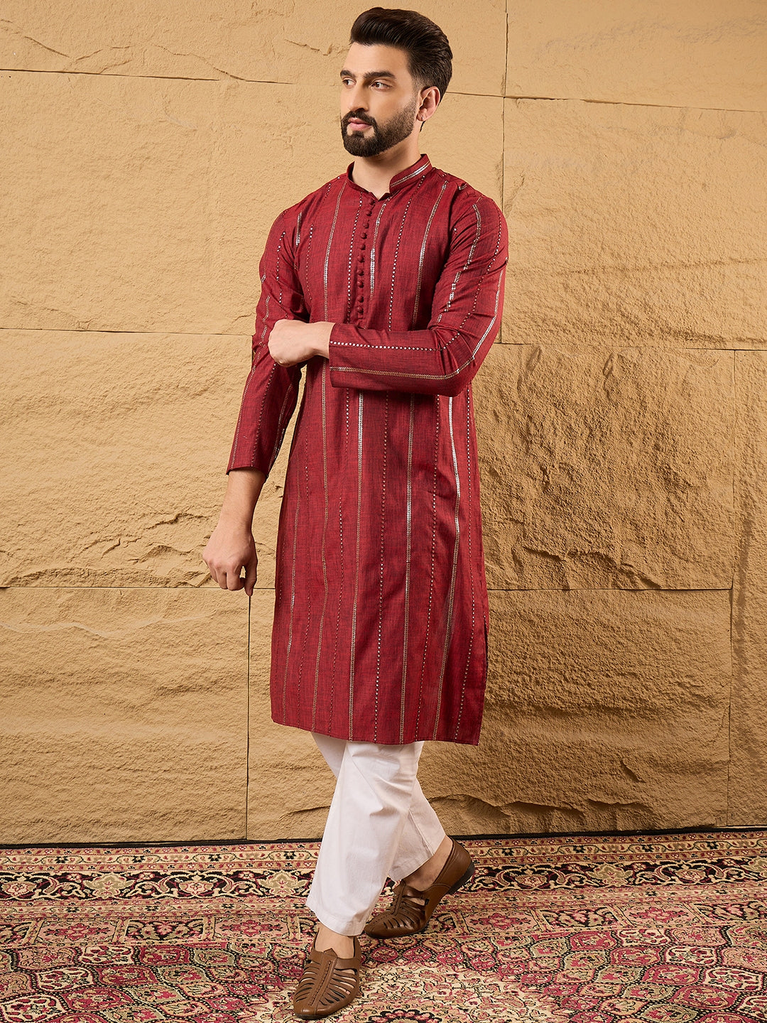 Color_Maroon
