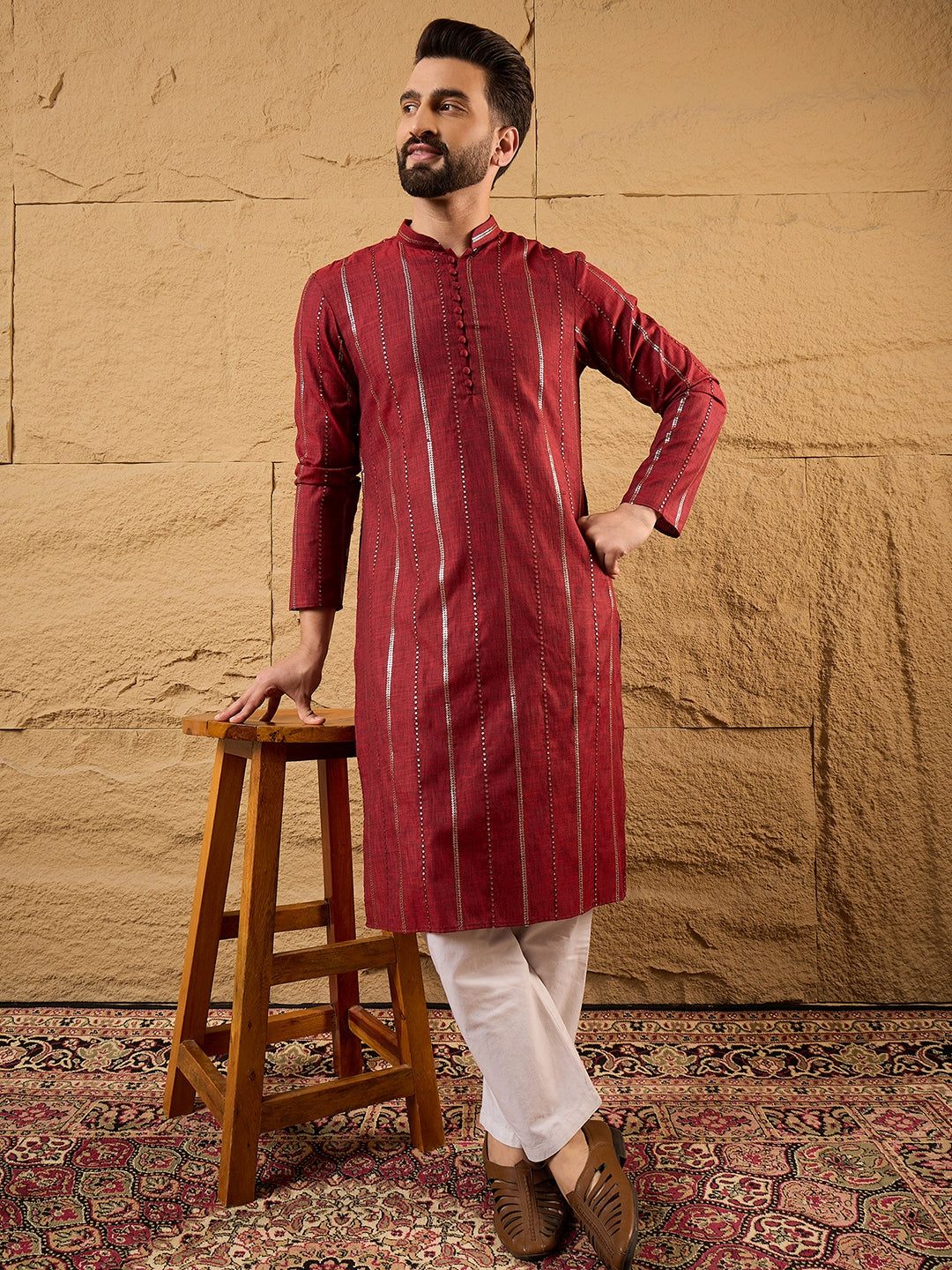 Color_Maroon