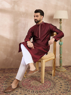 Color_Maroon