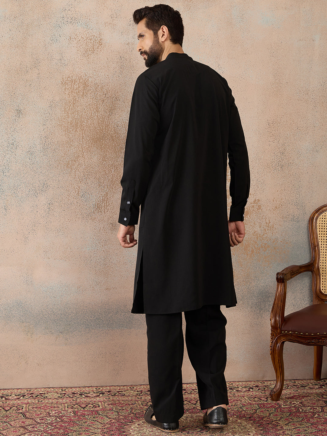 Color_Black