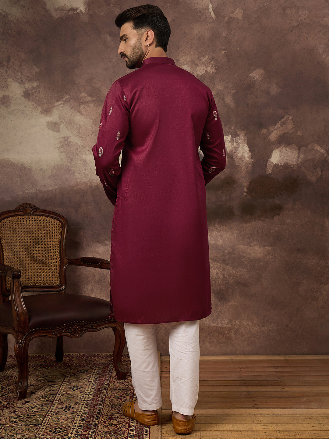 Color_Maroon