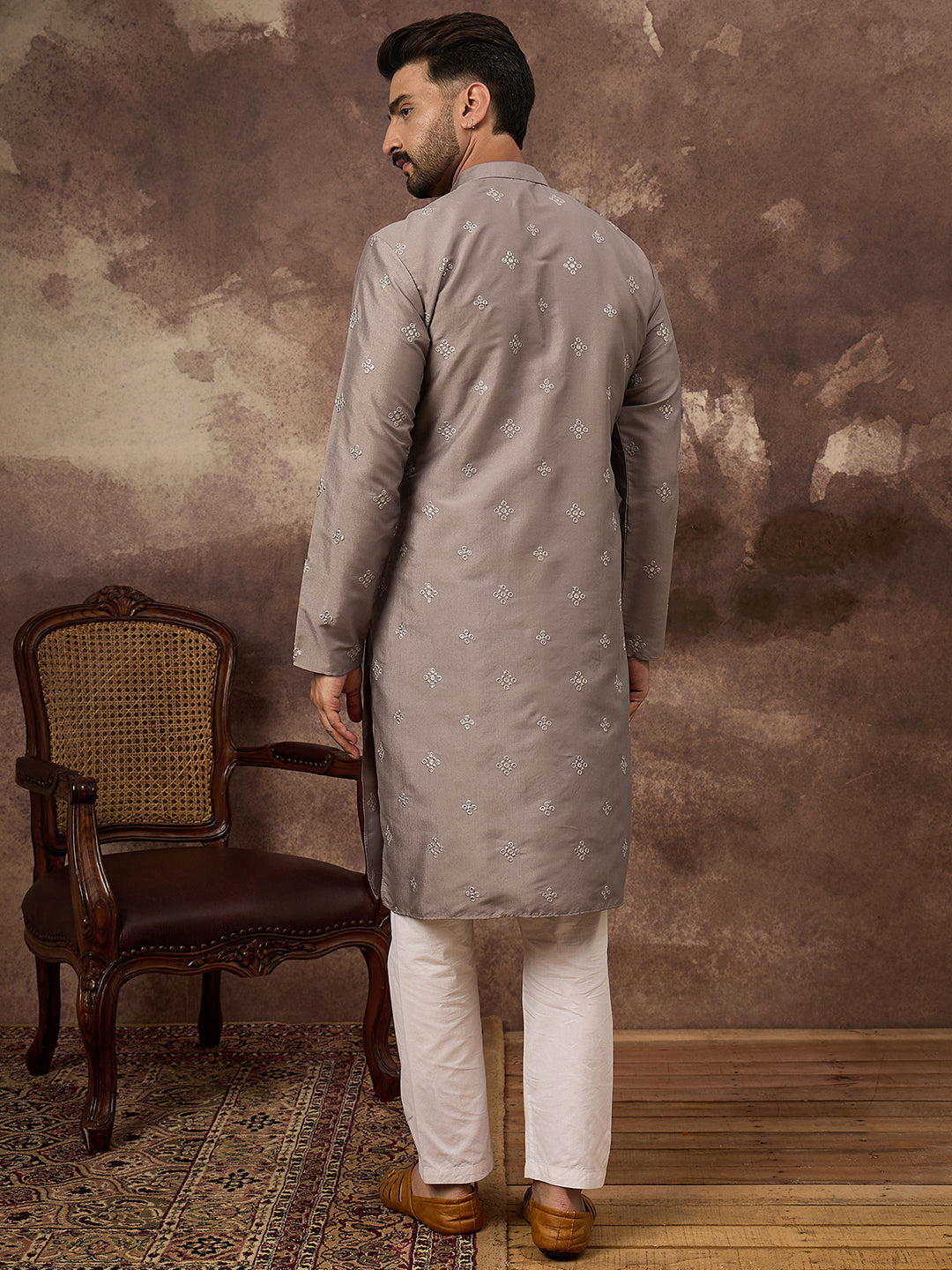 Color_Grey
