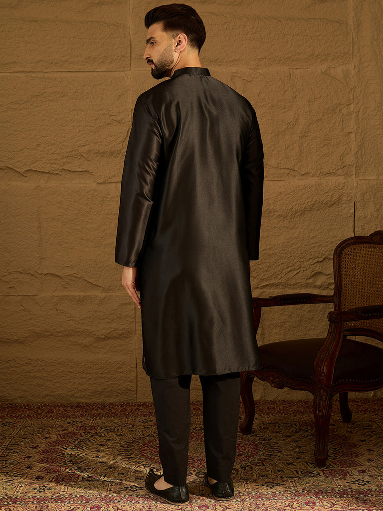 Color_Black