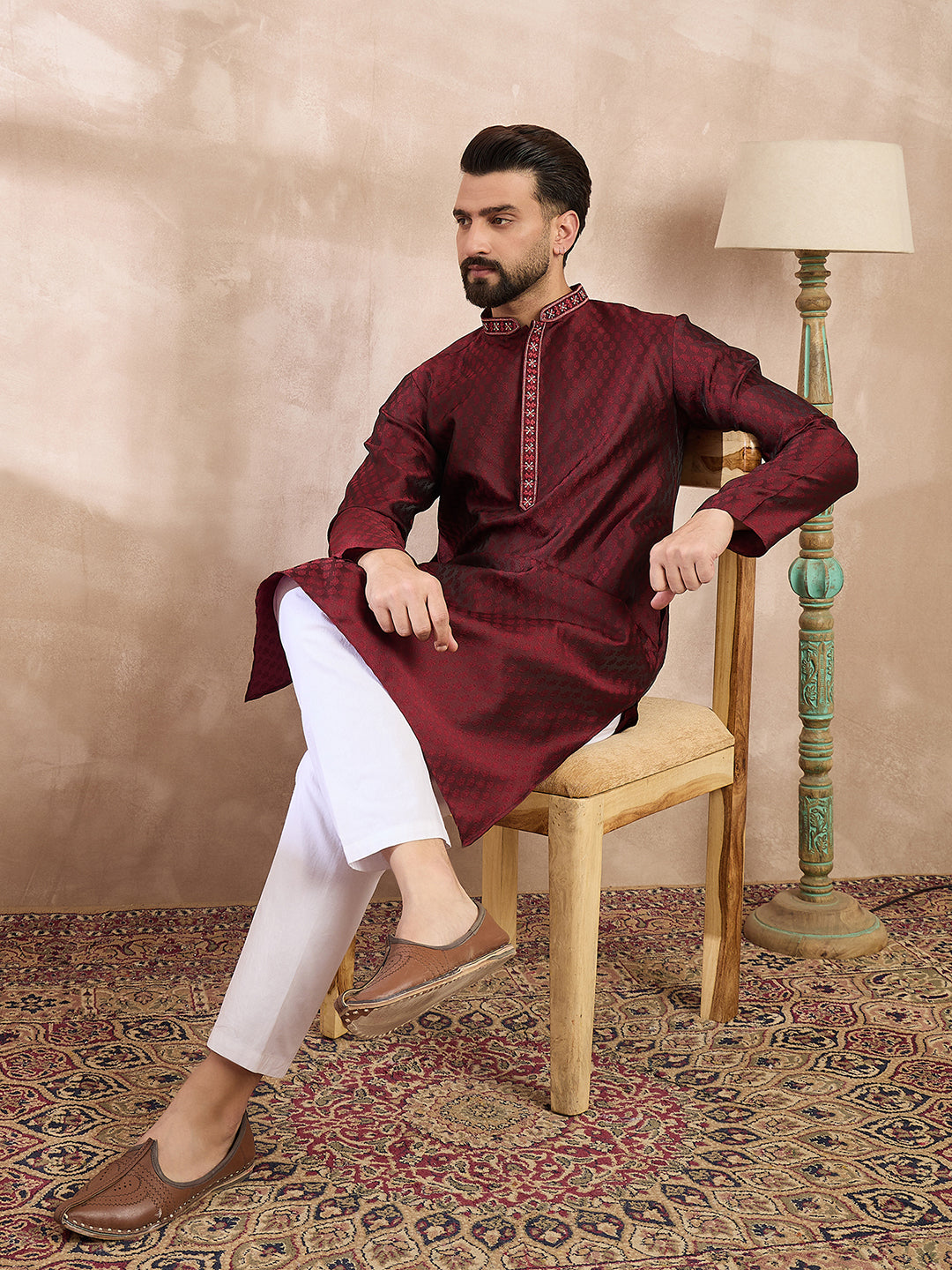 Color_Maroon