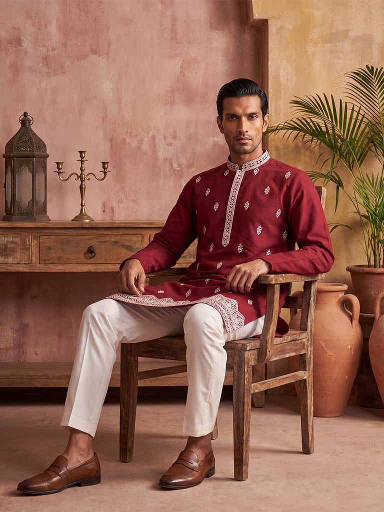 Color_Maroon