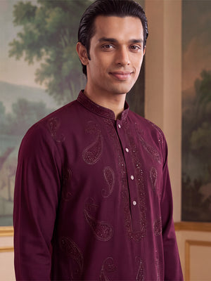 Color_Maroon