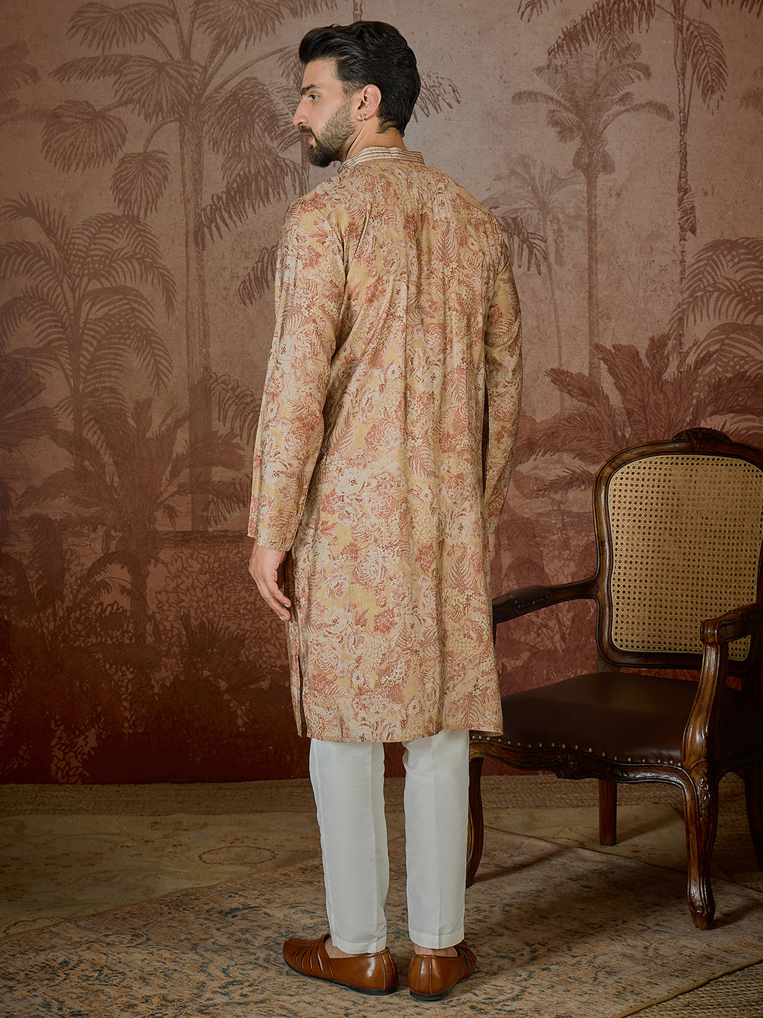 Color_Beige