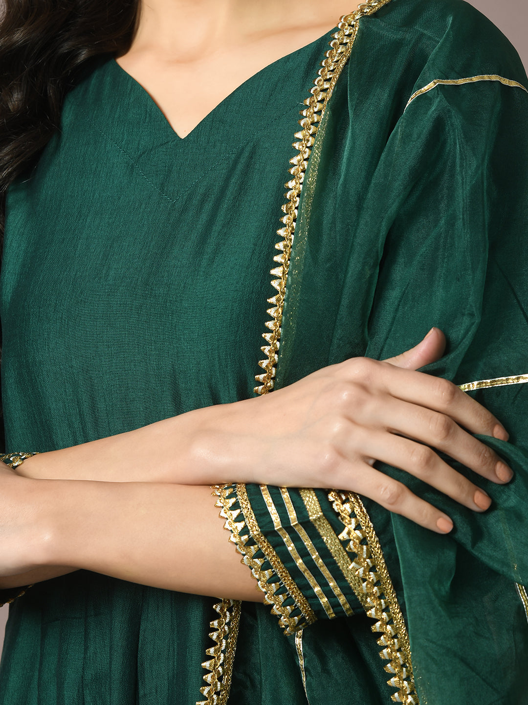 Women's  Green Solid Silk Anarkali Party Kurta With Dupatta - Myshka