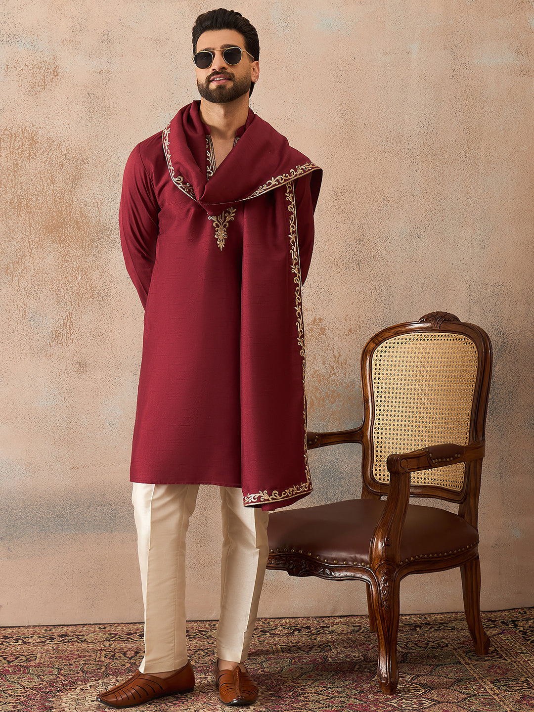 Color_Maroon