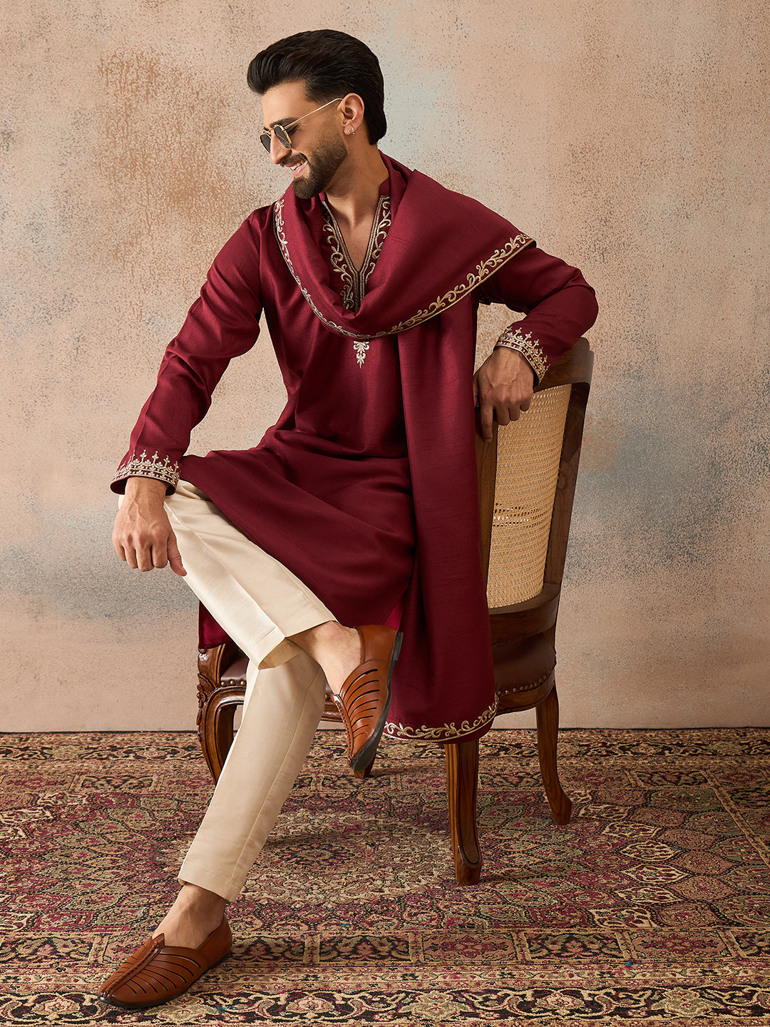 Color_Maroon