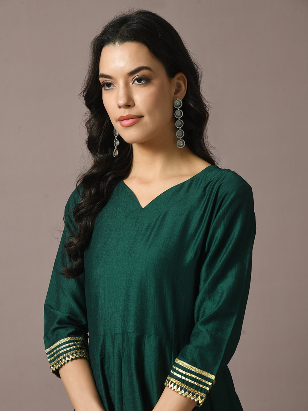 Women's  Green Solid Silk Anarkali Party Kurta - Myshka