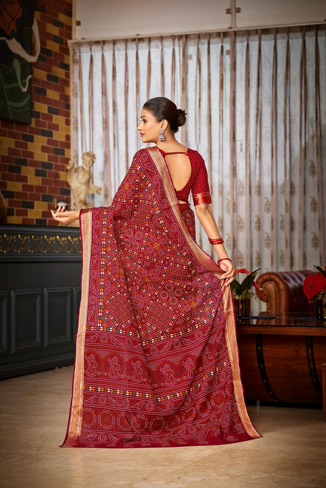 Color_Maroon
