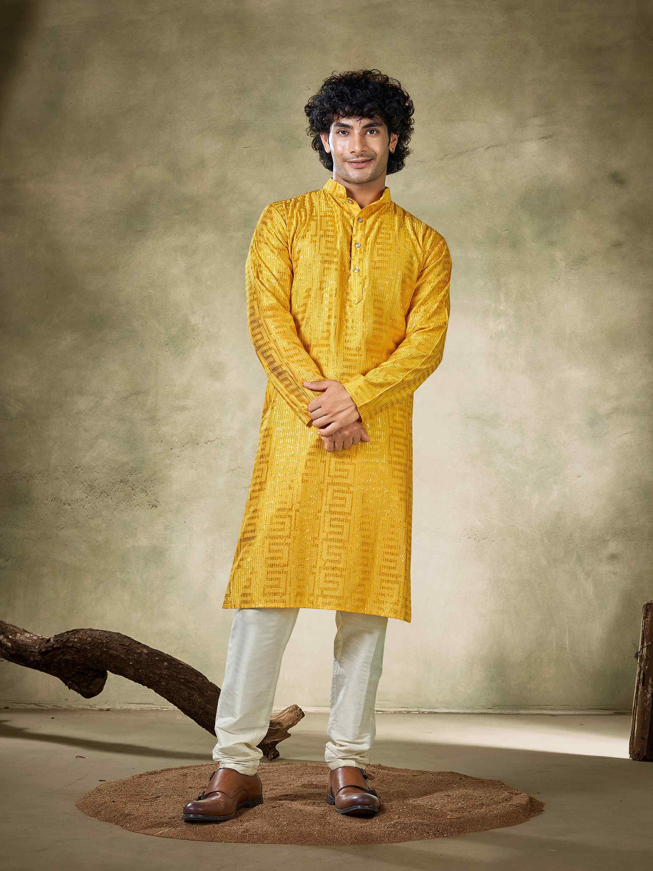 Color_YELLOW
