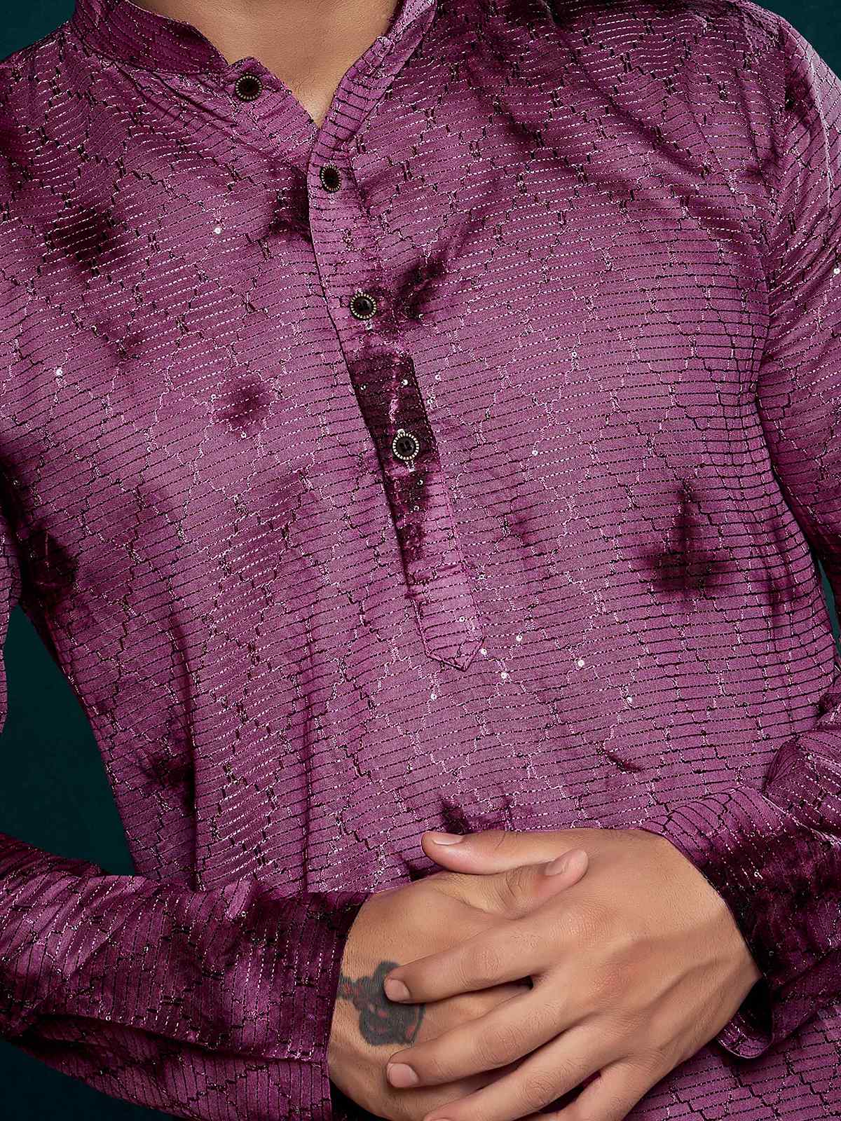 Color_PINK