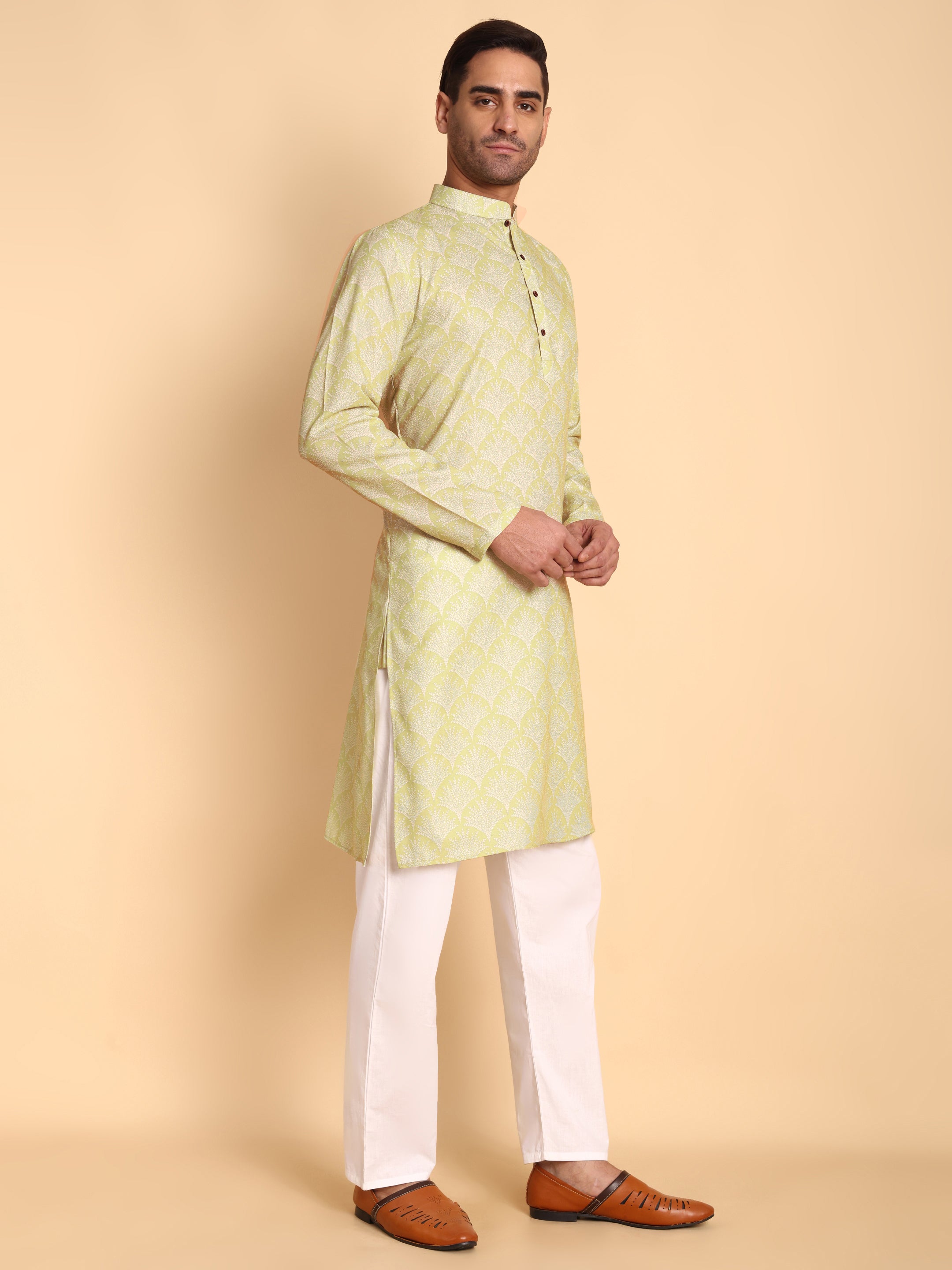 Color_YELLOW