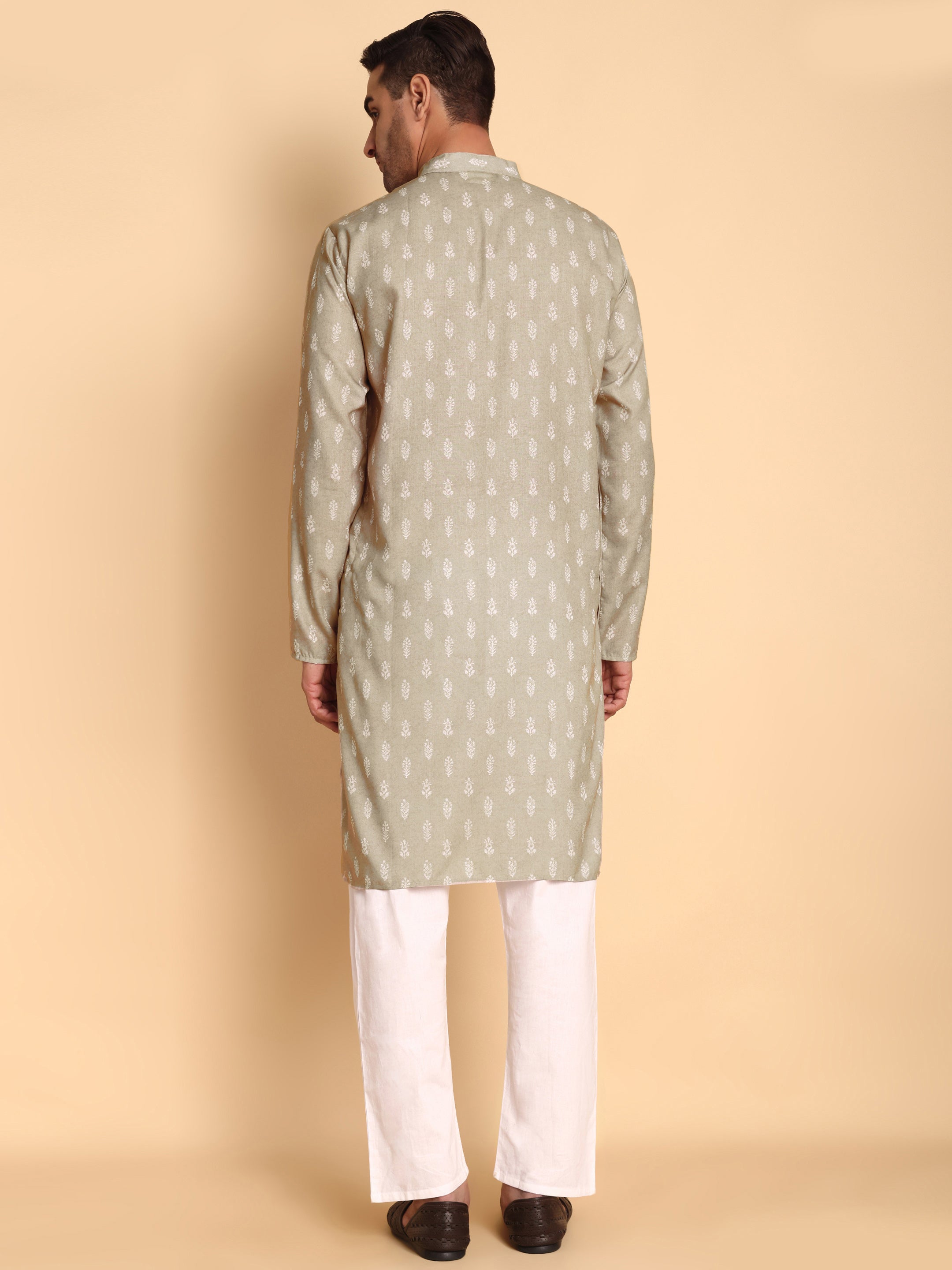 Color_BEIGE