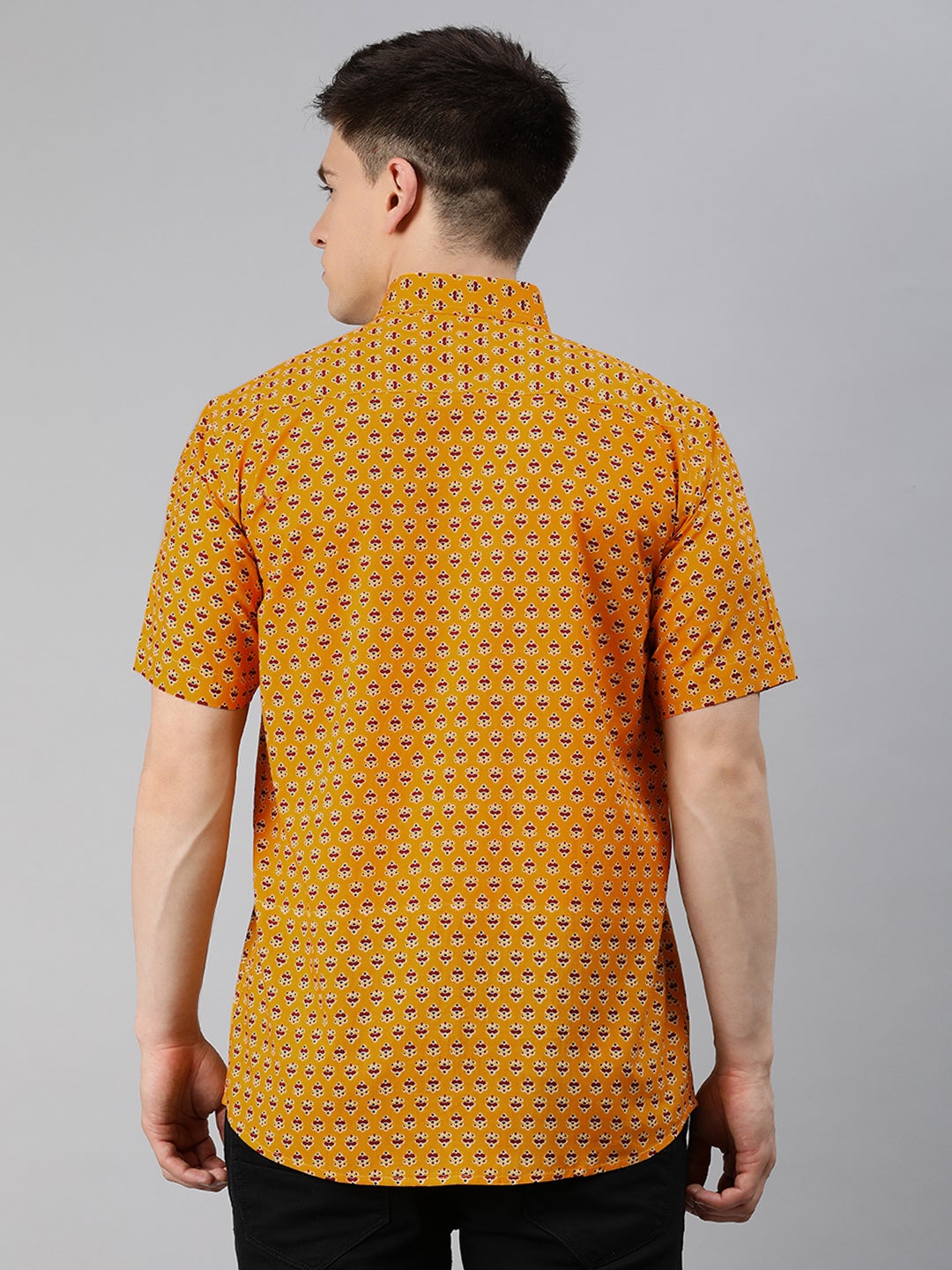 Men's Mustard Cotton Short Sleeves Shirts For Men - Taantav