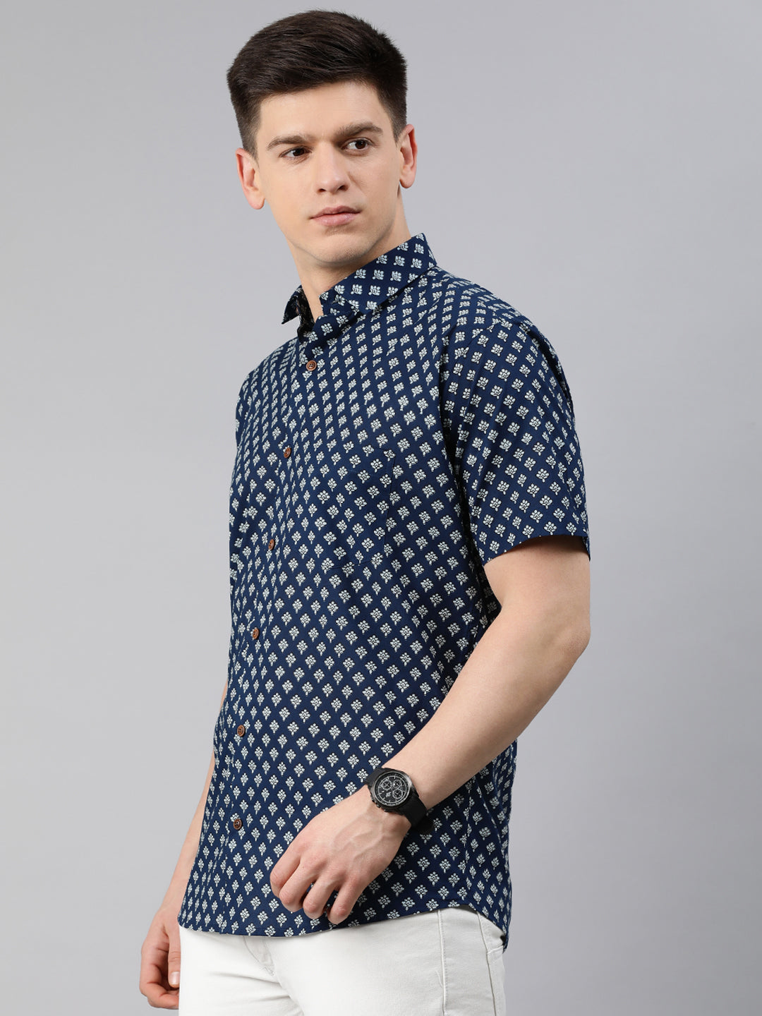 Men's Blue Cotton Short Sleeves Shirts For Men - Taantav