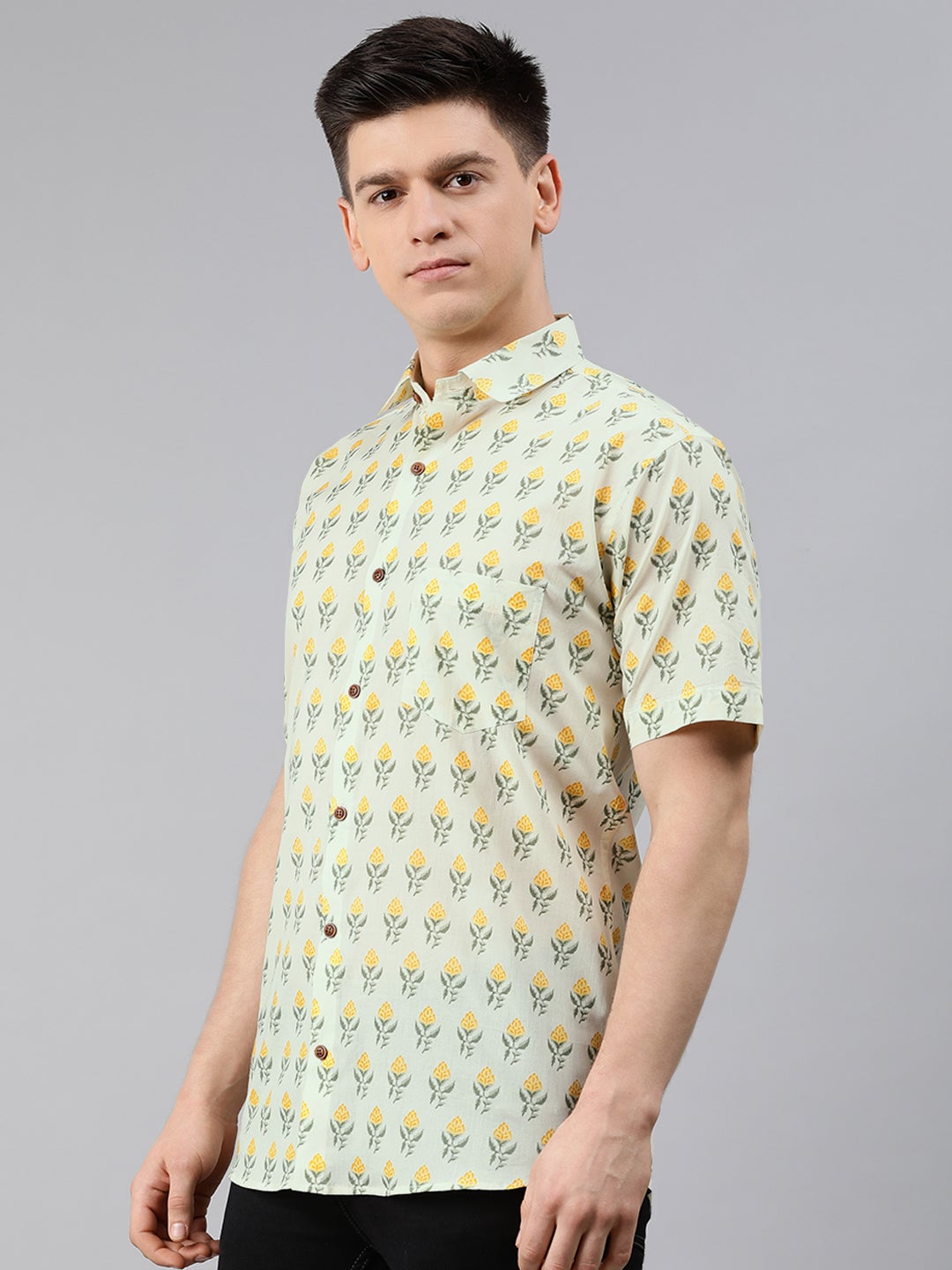 Men's Green Cotton Short Sleeves Shirts For Men - Taantav