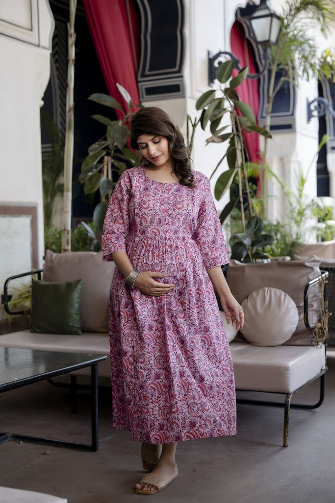 Women's Lavender Printed Flared Maternity Dress