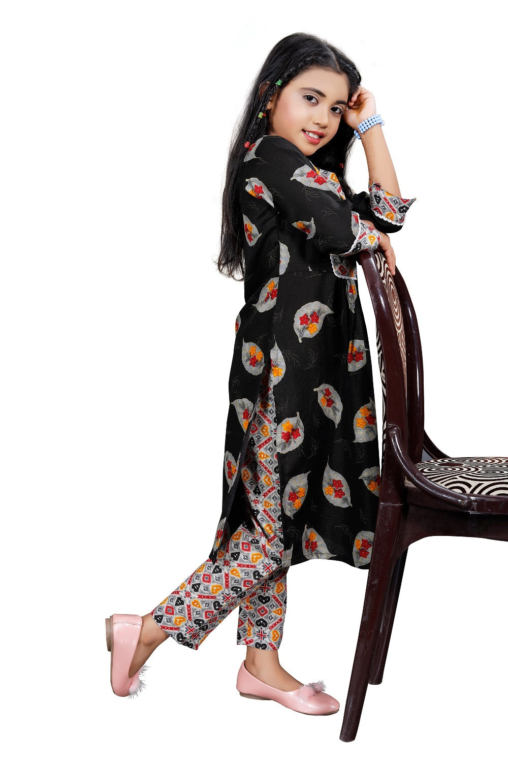 Color_Black