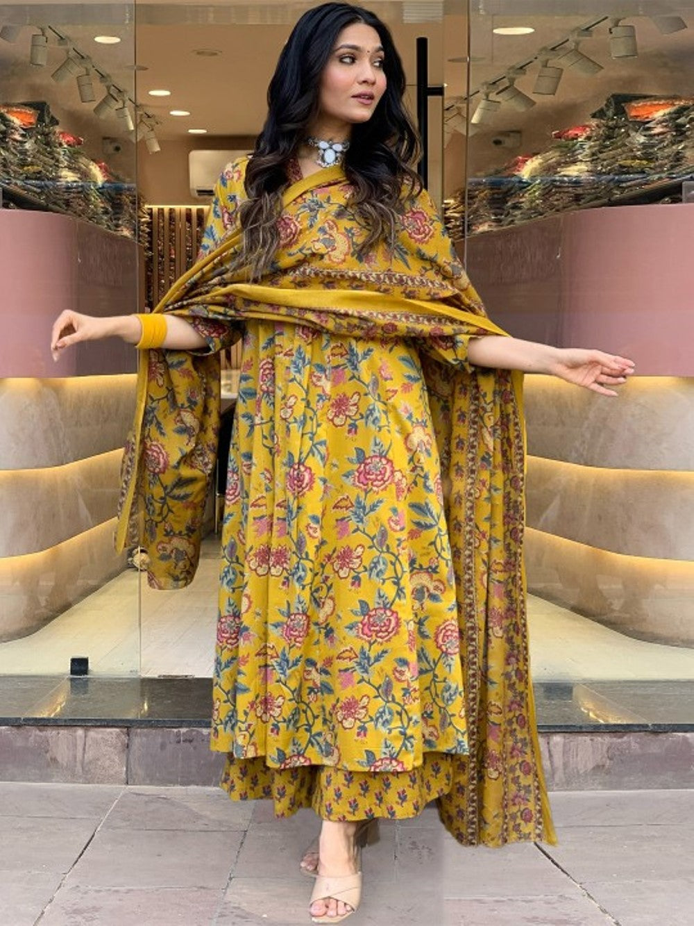 Color_Yellow