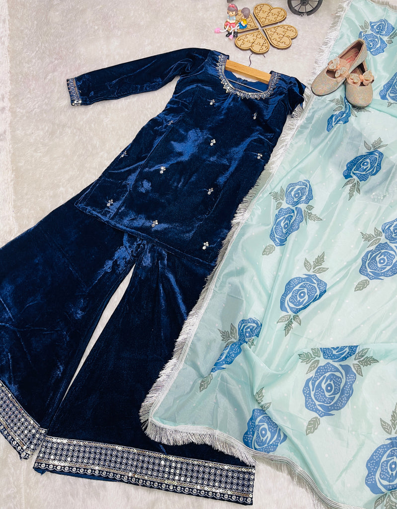 Girl's Blue Art Silk Jacquard Kurta Pant Set With Dupatta