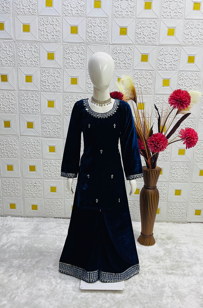 Girl's Black Art Silk Jacquard Kurta Pant Set With Dupatta
