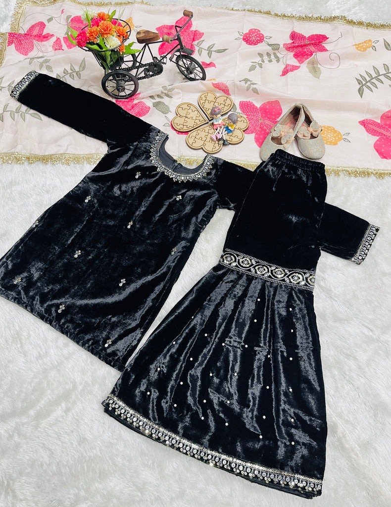Girl's Black Art Silk Jacquard Kurta Pant Set With Dupatta
