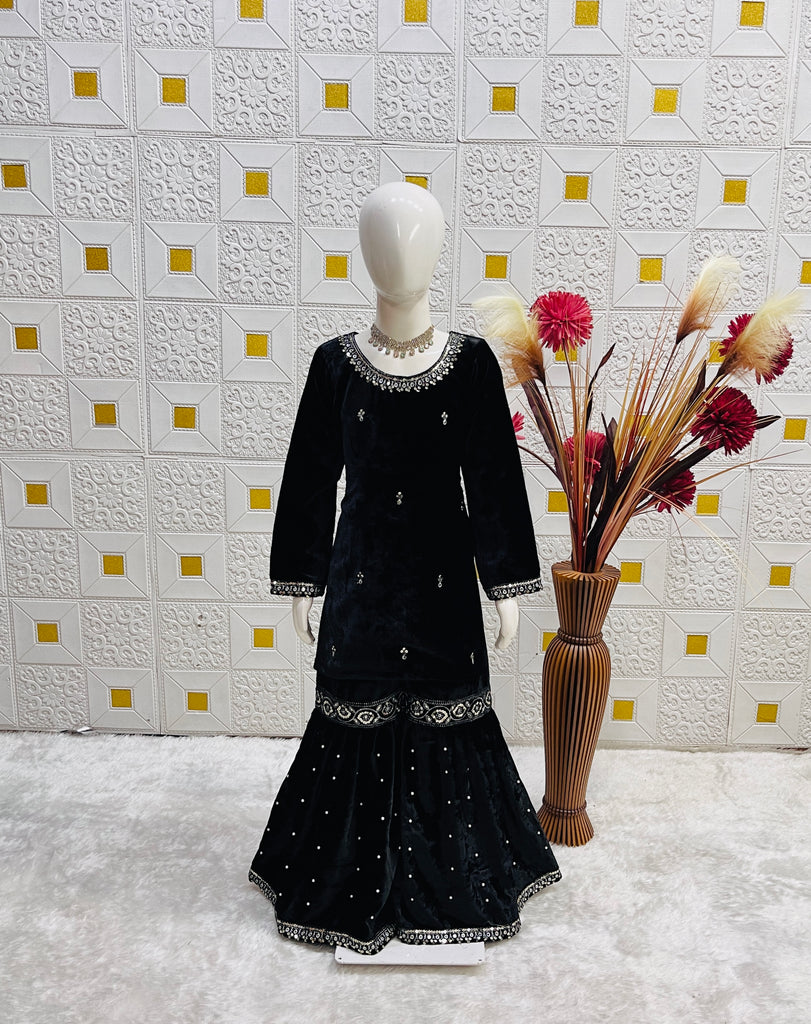 Girl's Black Art Silk Jacquard Kurta Pant Set With Dupatta
