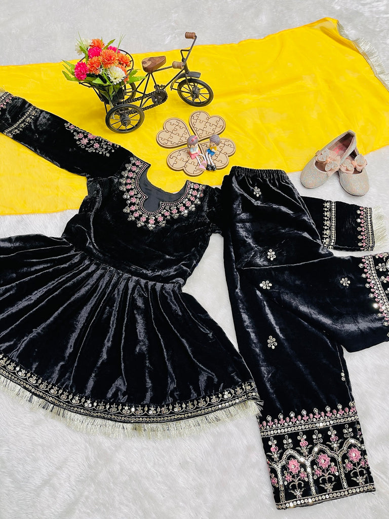 Girl's Black Art Silk Jacquard Kurta Pant Set With Dupatta