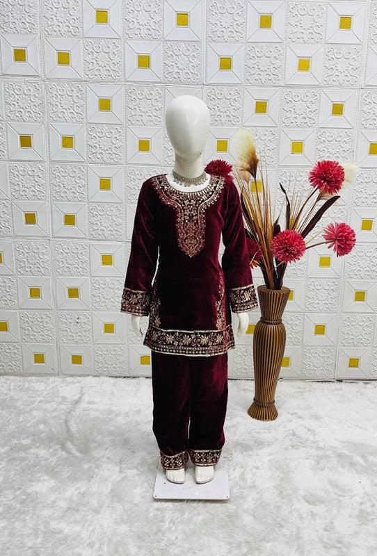 Color_Maroon