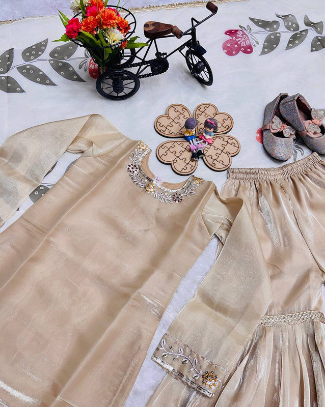 Color_Beige