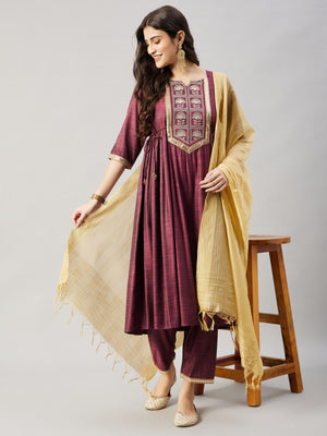 Color_Maroon