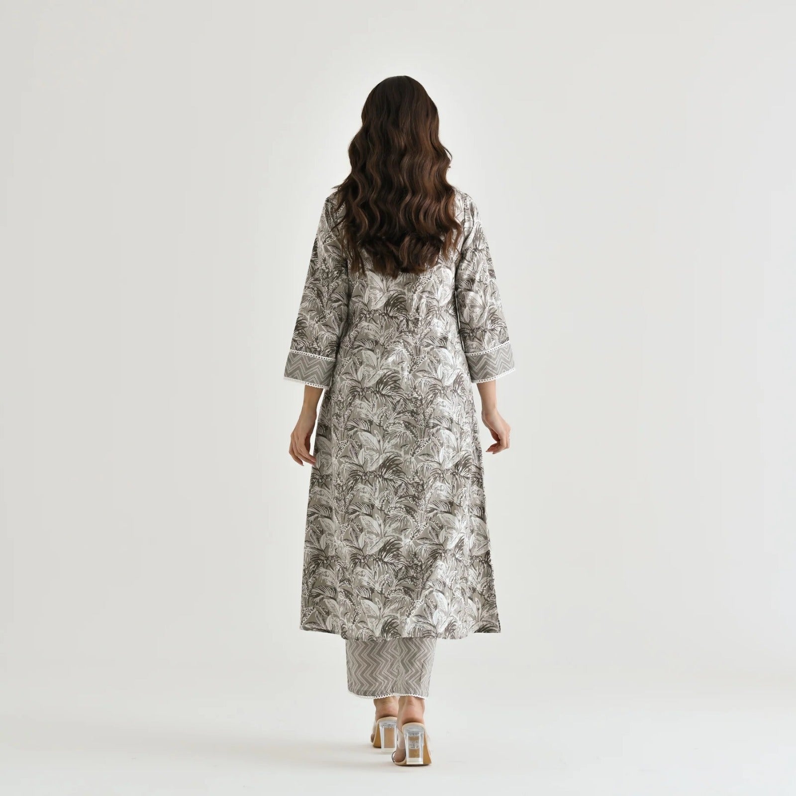 Color_Grey