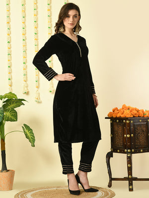 Color_Black
