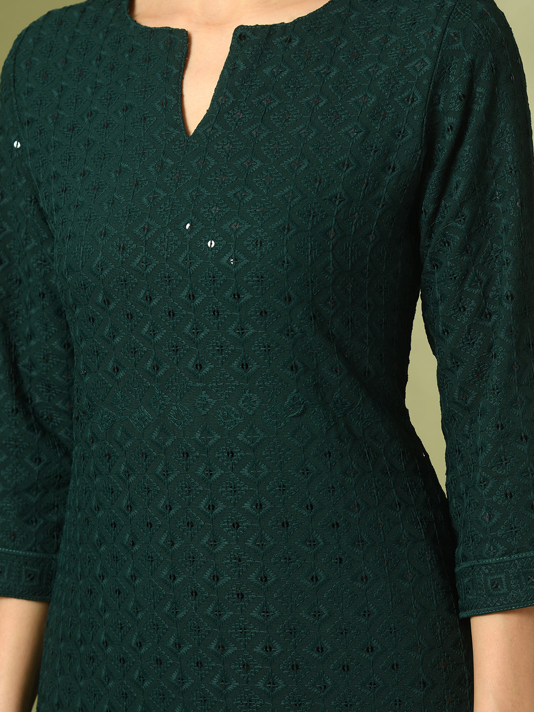 Women's  Green Embroidered Cotton Straight Party Kurta Sets  - Myshka