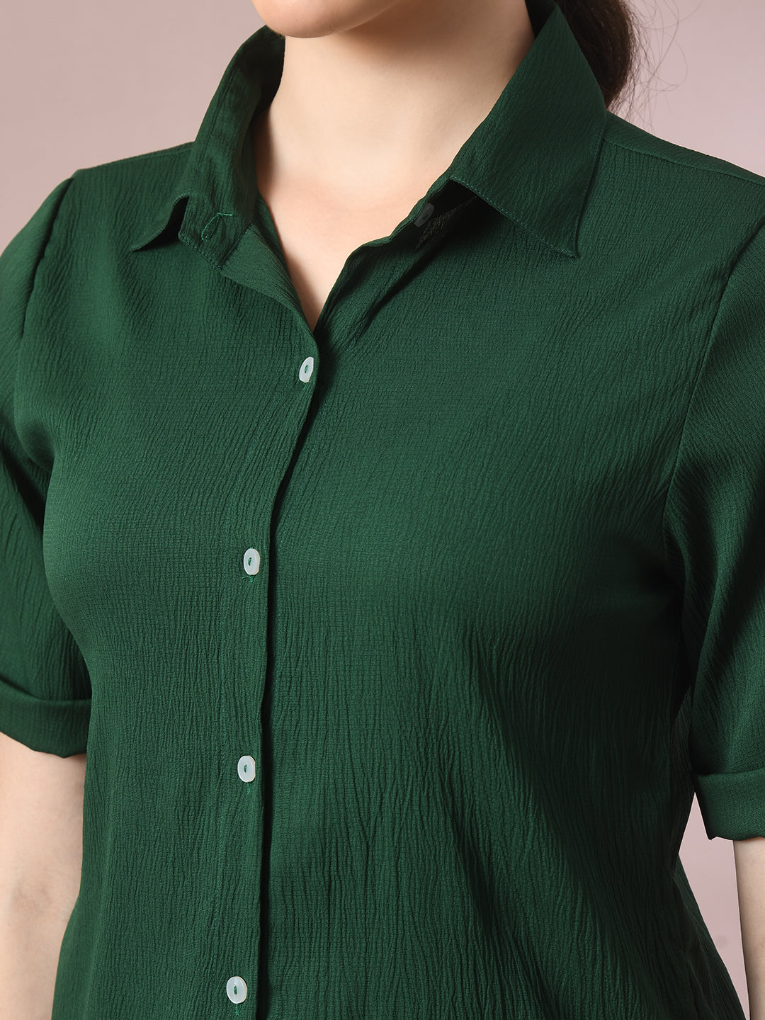 Women's  Green Solid Regular Fit Shirt - Myshka