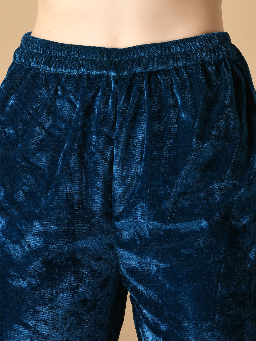 Women's Teal  Velvet Kurta & Trousers With Dupatta Party Sets - Myshka