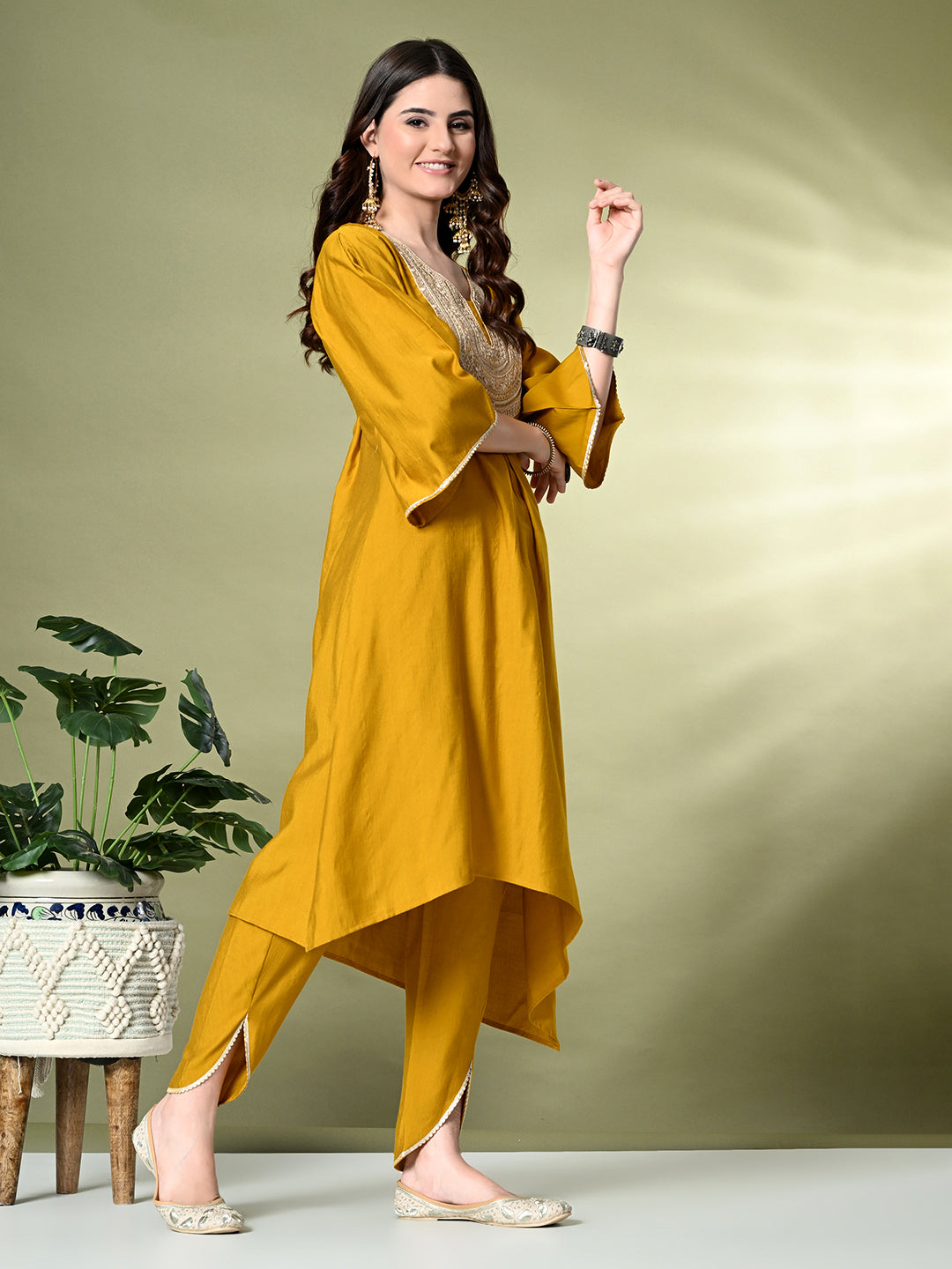 Color-Yellow
