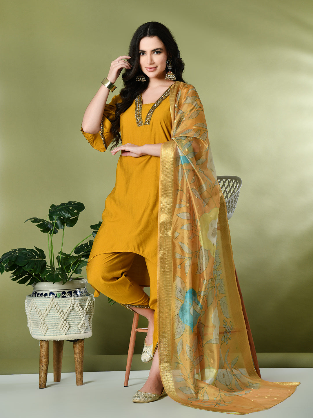 Color-Yellow
