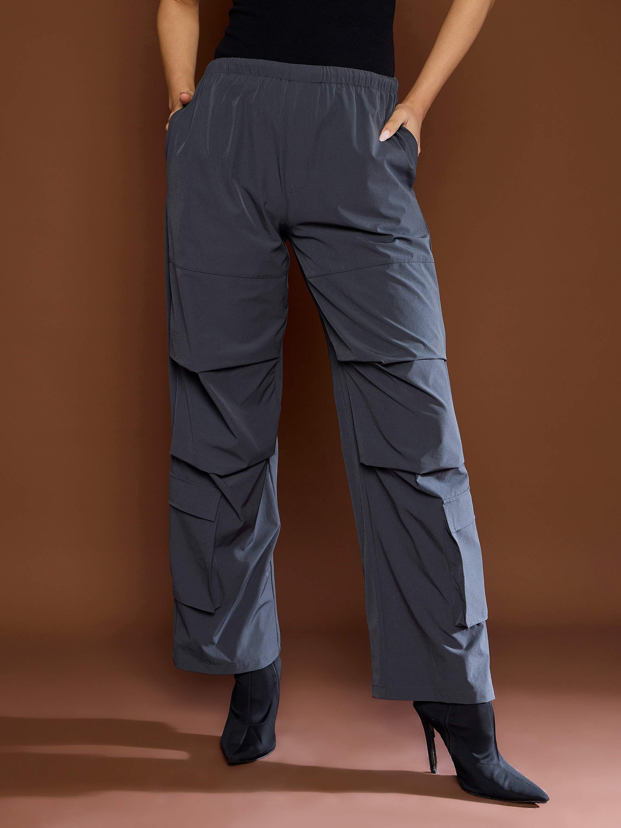 Women's Unisex Dark Grey Pleated Knee Baggy Parachute Pants-SASSAFRAS