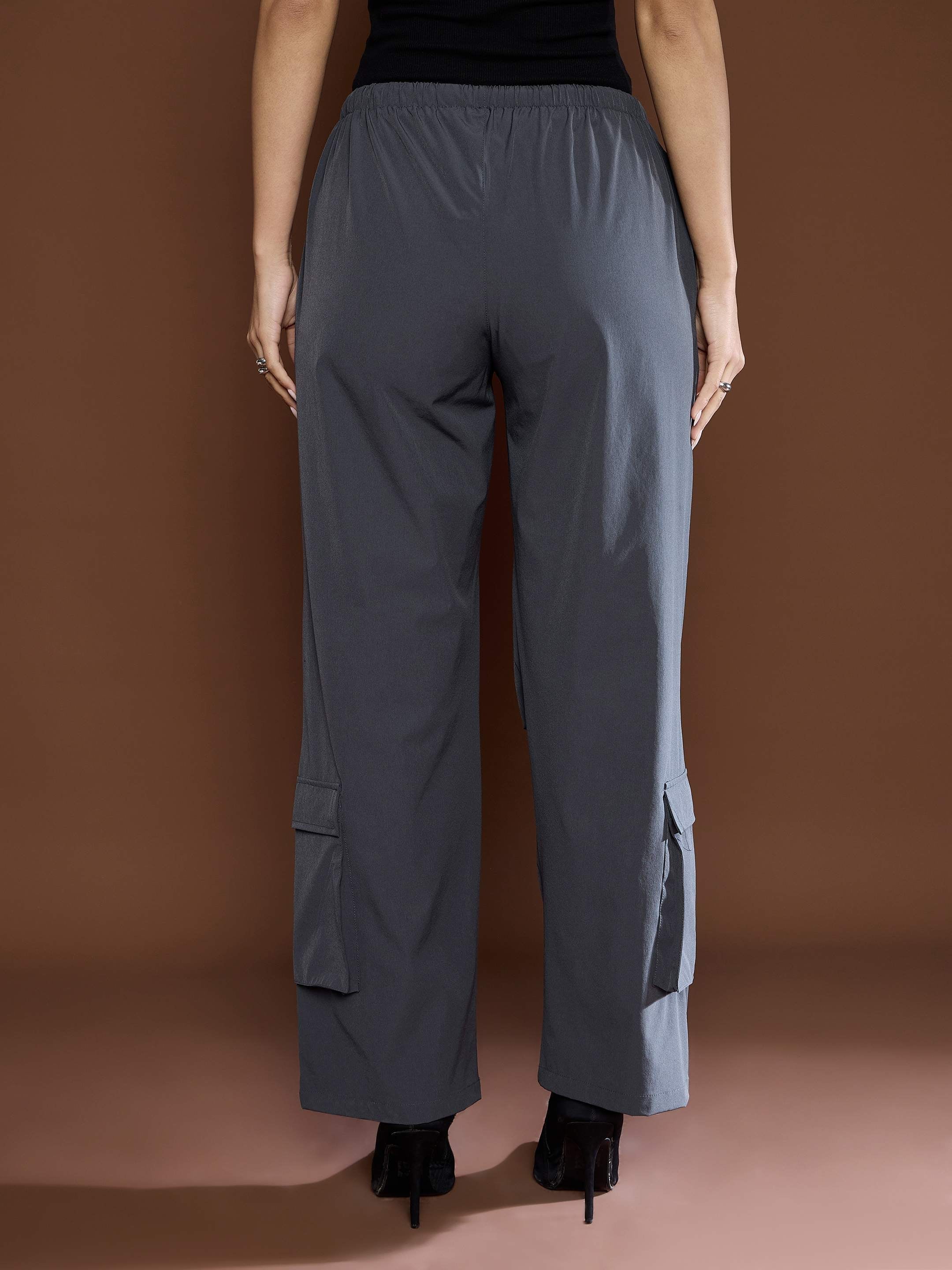 Women's Unisex Dark Grey Pleated Knee Baggy Parachute Pants-SASSAFRAS